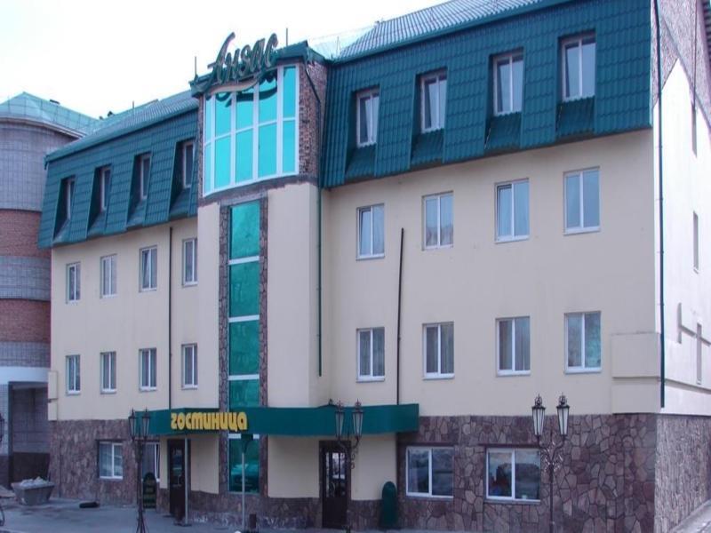 Hotel Anzas Abakan Exterior photo